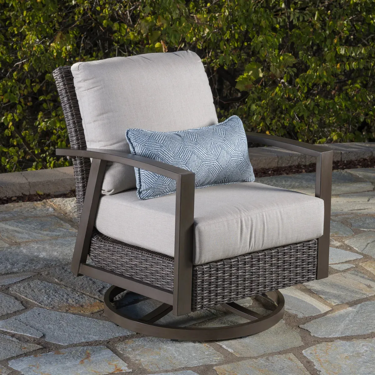 SunVilla Sarasota 4-piece Outdoor Seating Set